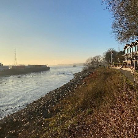 Wohnen Direkt An Der Rheinpromenade Mit Whirlpool Und Sauna Gotterswickerhamm Eksteriør billede